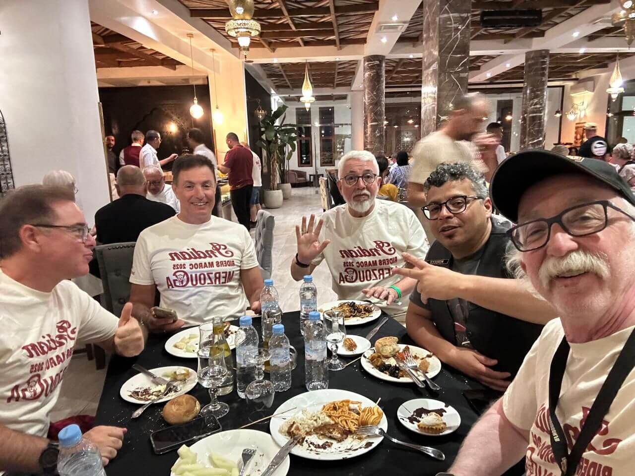 Merzouga 2025 - Group solidarity